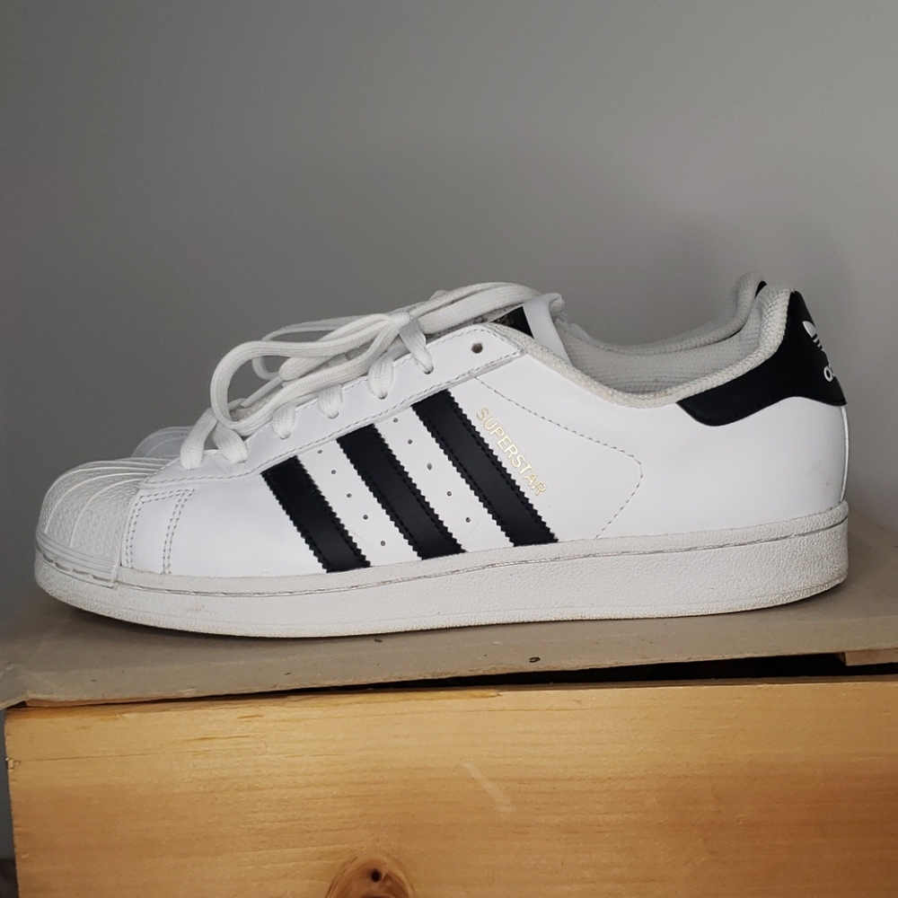 Adidas Superstar